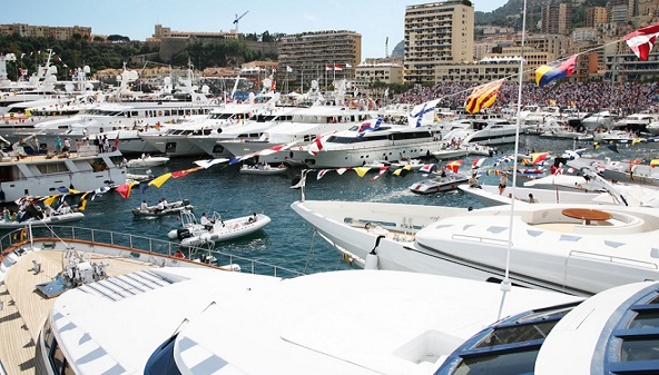  Monaco Yacht 