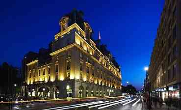 The Ritz Hotel  London 